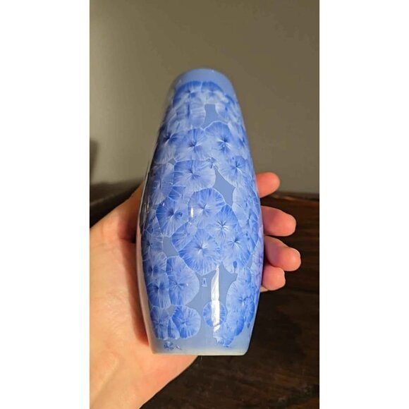 Chinese Porcelain Blue Crystalline Glaze Vase - Picture 5 of 6